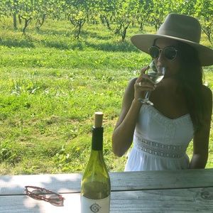 Meet your Posher, Aimee